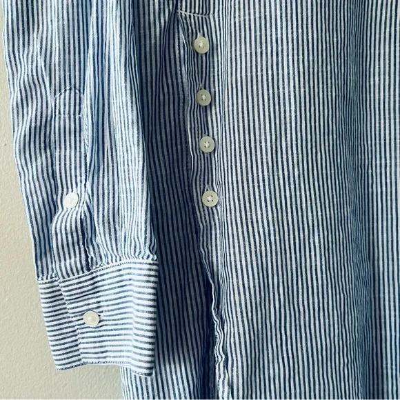 Madewell Side Button Striped Popover Shirt β’ XS β’ Blue and White Stripes - Picture 6 of 13